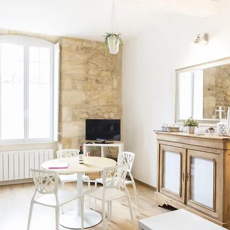 Augustins -petit Cocon Calme Et Lumineux Avec Parking *