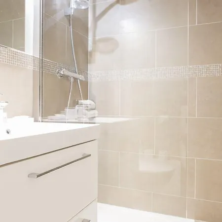 Augustins -petit Cocon Calme Et Lumineux Avec Parking