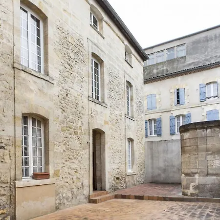 Augustins -petit Cocon Calme Et Lumineux Avec Parking Bordeaux