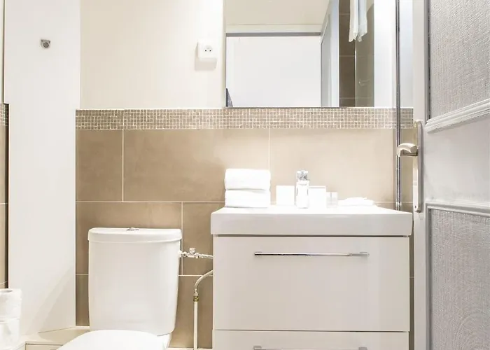 Apartman Augustins -petit Cocon Calme Et Lumineux Avec Parking