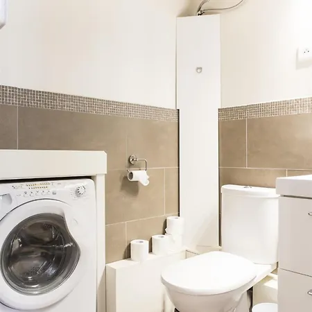Augustins -petit Cocon Calme Et Lumineux Avec Parking Apartmán Bordeaux