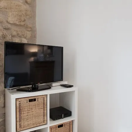 Augustins -petit Cocon Calme Et Lumineux Avec Parking Apartament Bordeaux